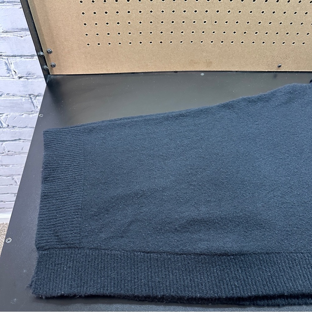 Vince Cashmere Wool Poncho Sweater Cape Shrug XS/S Black Turtleneck Luxury Cozy - Picture 8 of 11